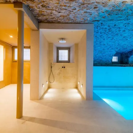 Mascort Eco Hotel 3*